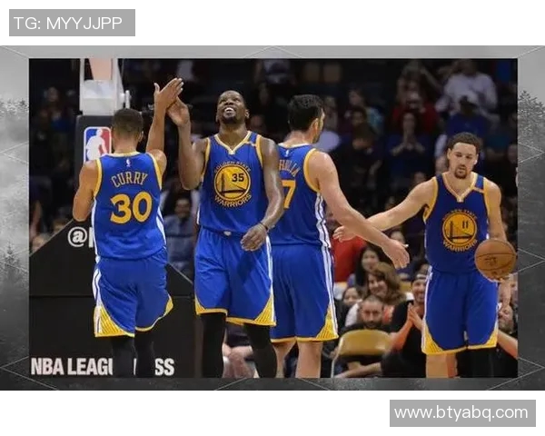 2015年勇士队常规赛辉煌历程与战绩分析