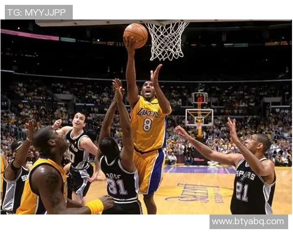 2016年湖人与马刺的经典对决回顾及赛季精彩瞬间分析