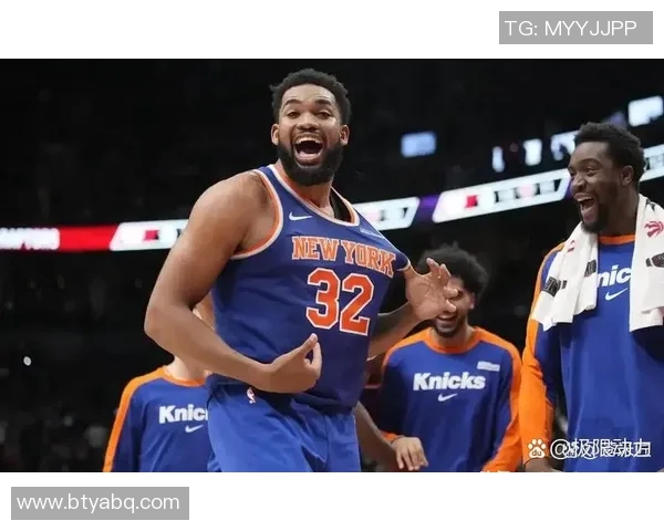 NBA猛龙与尼克斯激战正酣球迷期待精彩对决与绝妙表现 NBA猛龙与尼克斯激战正酣球迷期待精彩对决与绝妙表现