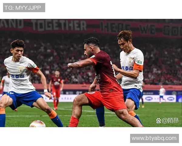 上港迎战马德里竞技期待精彩对决全力争胜展现中国足球风采 上港迎战马德里竞技期待精彩对决全力争胜展现中国足球风采